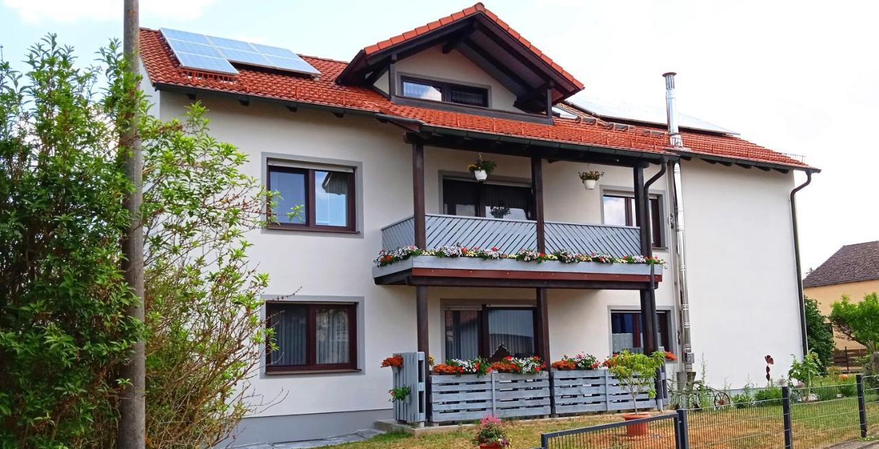 Ferienwohnung Familie Sattler Pappenheim Exterior foto